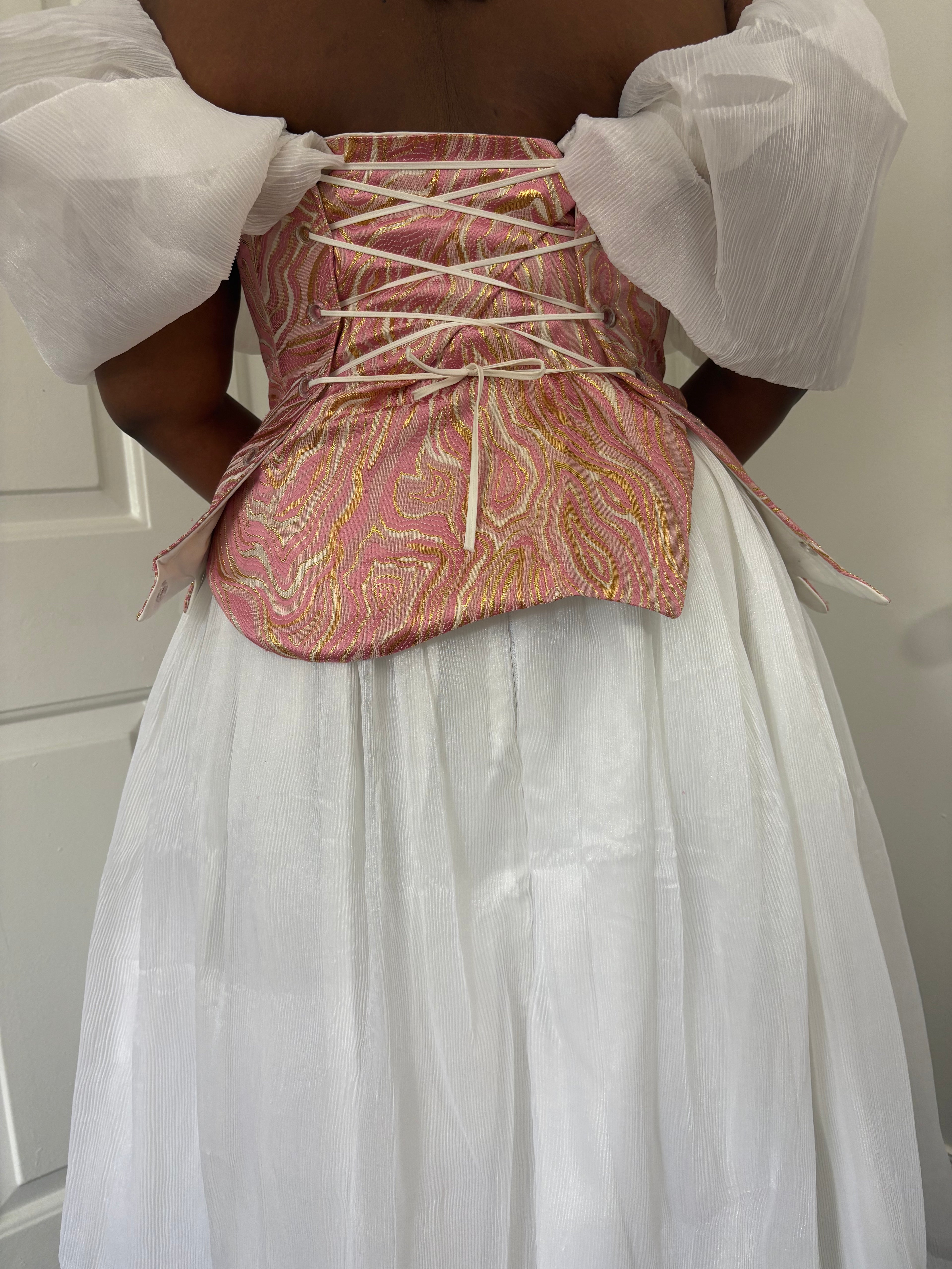 Tánímọ́lẹ̀ (Pink Corset Top)
