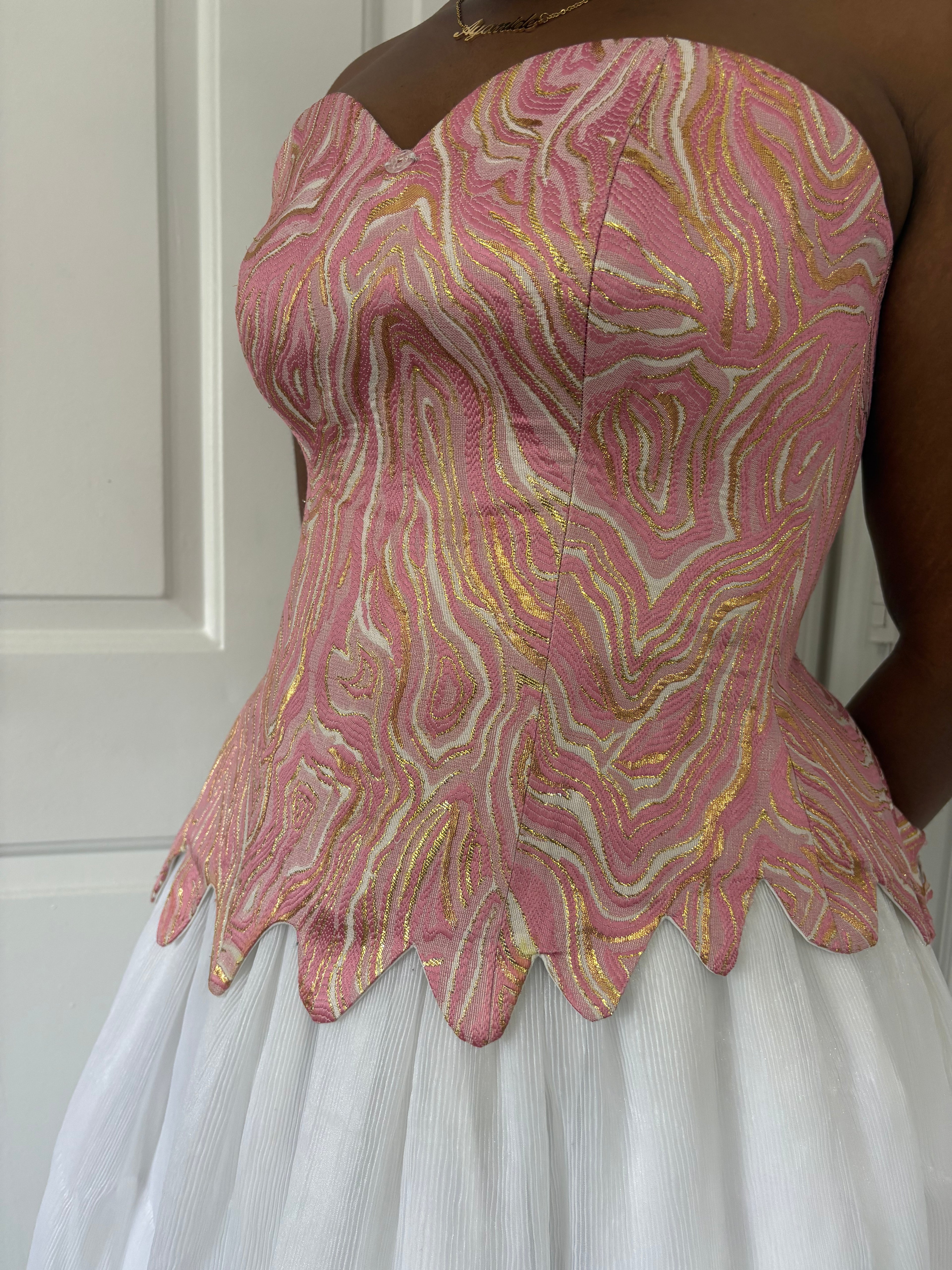 Tánímọ́lẹ̀ (Pink Corset Top)