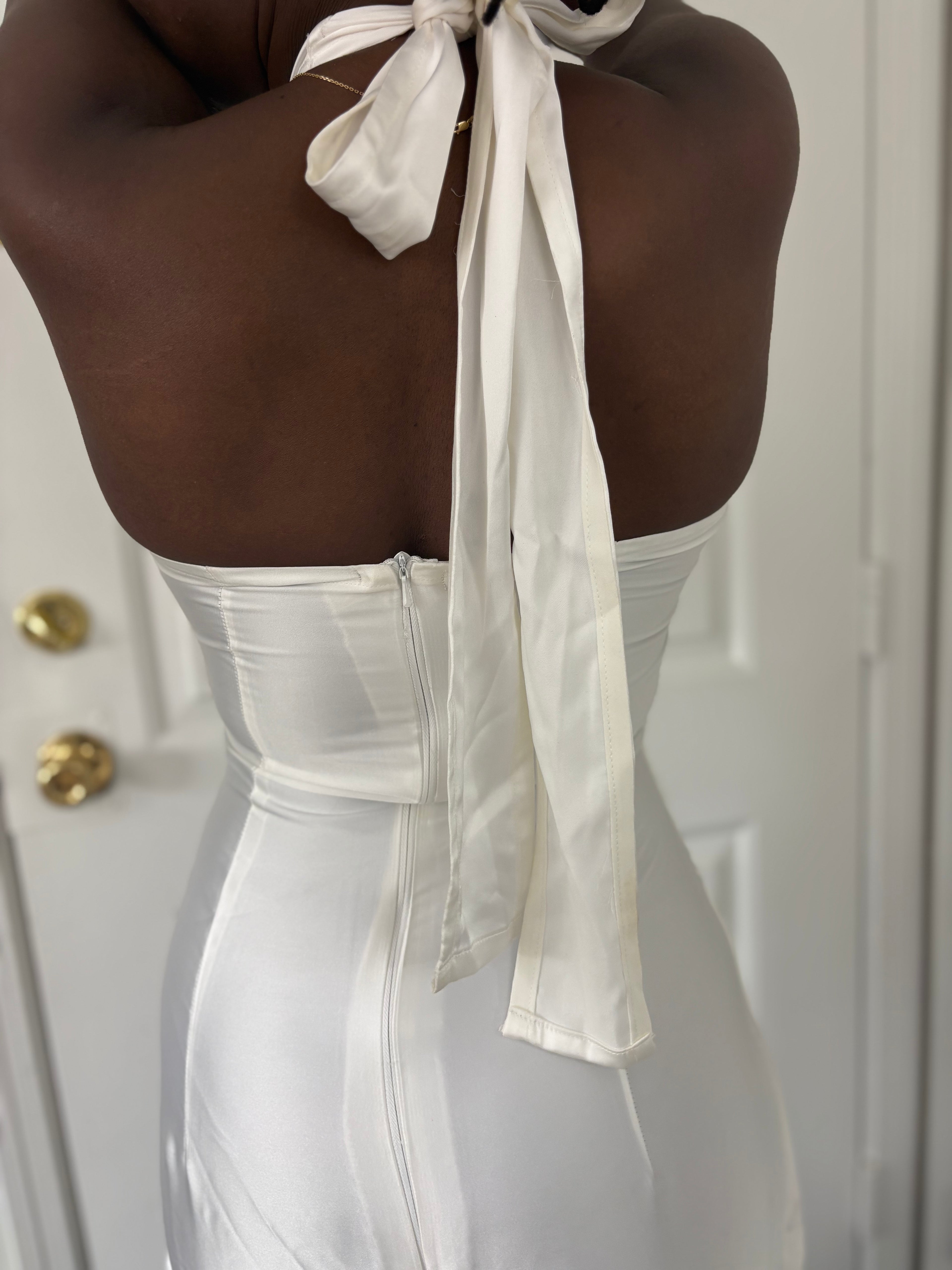 Nígbà yìí Agbádá (White Halter Dress)