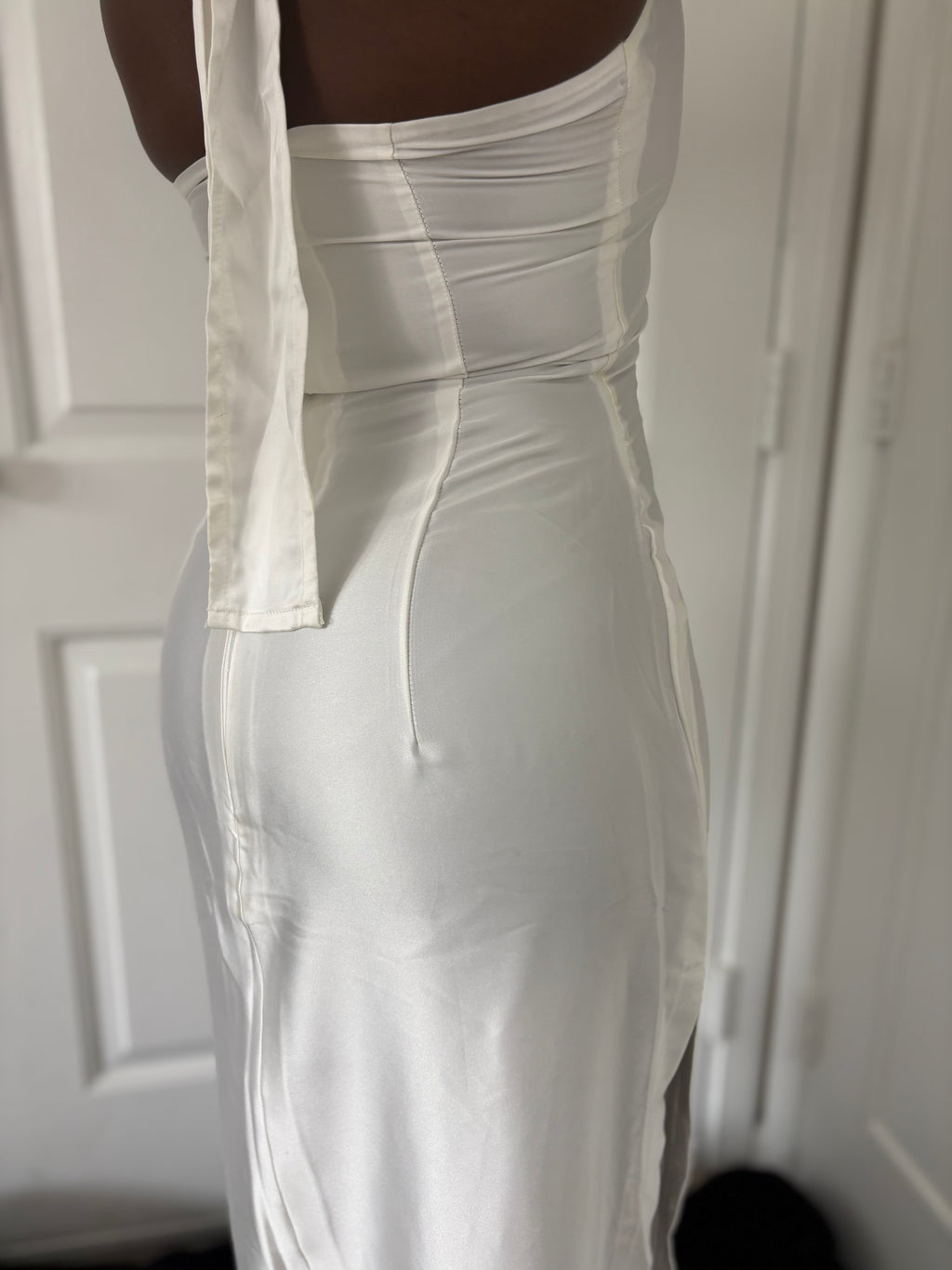 Nígbà yìí Agbádá (White Halter Dress)