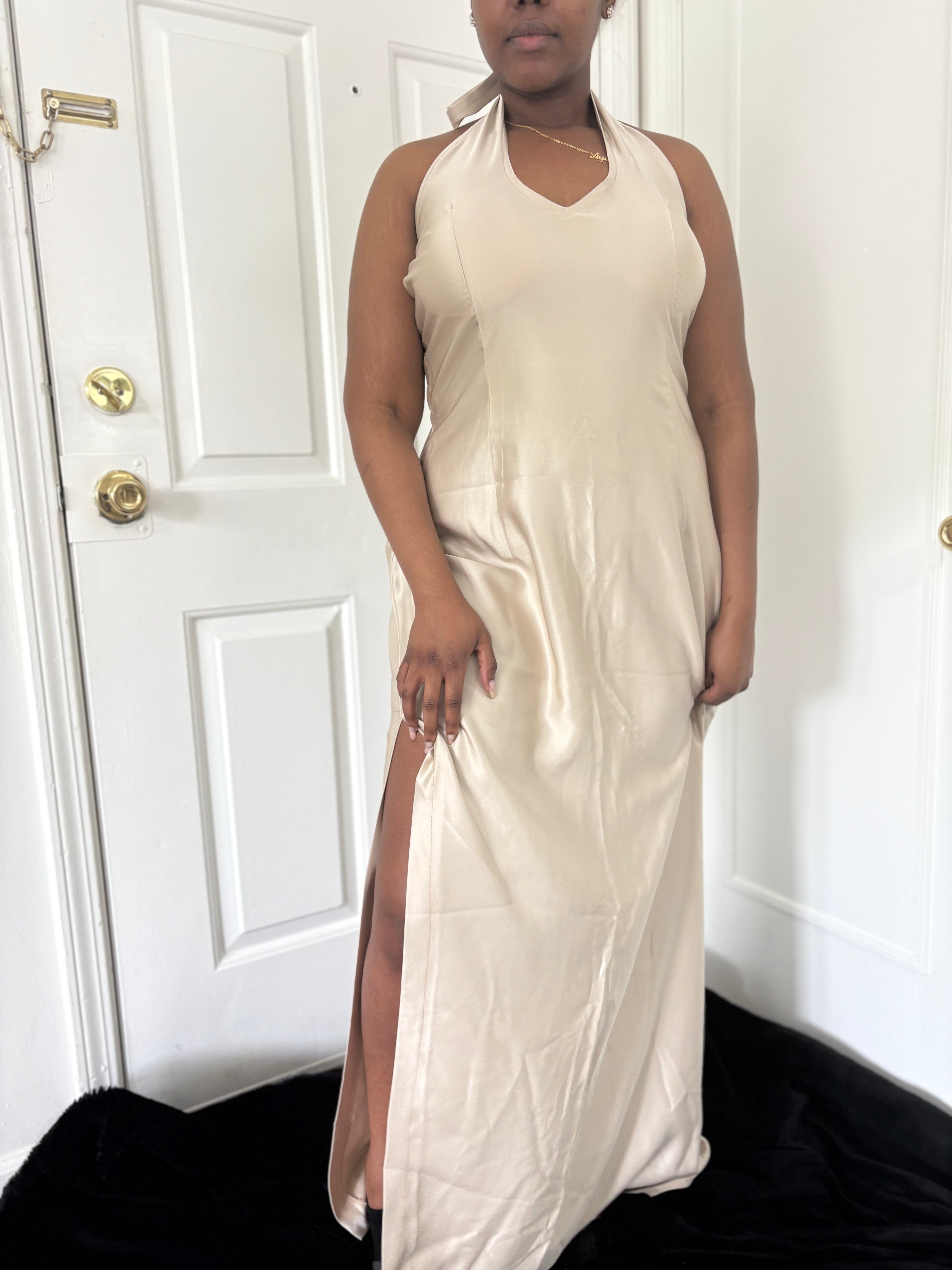 Nígbà yìí Agbádá (Champagne Halter Dress)